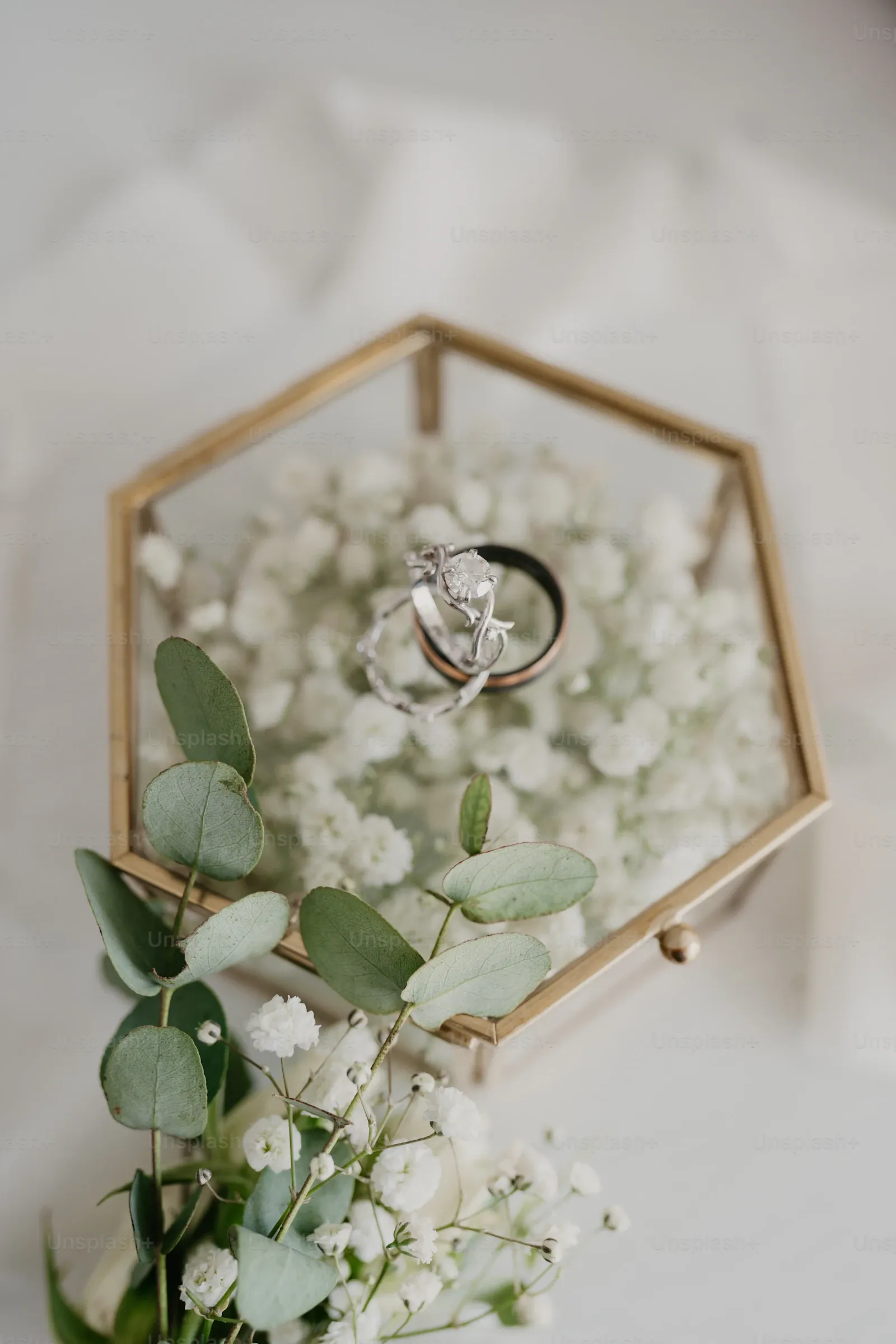 Traditional wedding offerings arranged on a tray
