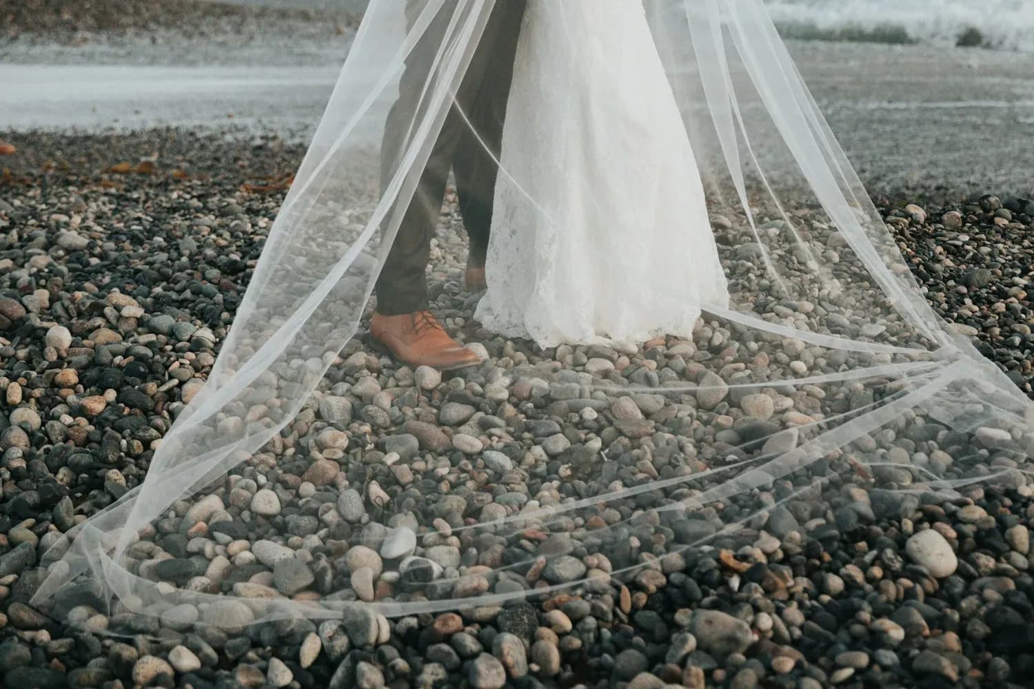 Beach wedding in Labuan Bajo, photo 2